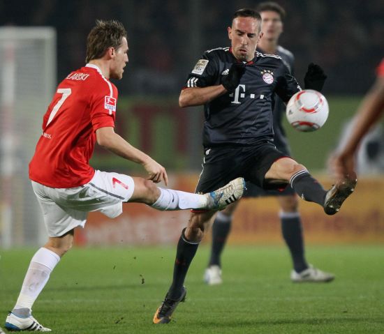 莫里斯兄弟批评大范甘迪：约基奇不是历史最佳，詹姆斯比他强