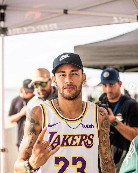 安德森先生：您好！说不出“再见”