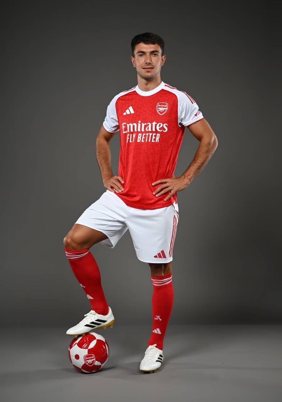 U22国足李镇全：团结且强大的集体，在正确道路上继续前进吧