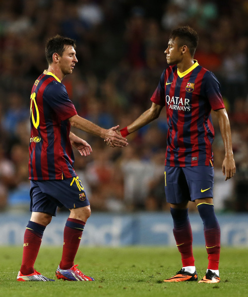 篮网爆冷胜绿军，三分雨浇灭凯尔特人反扑火焰