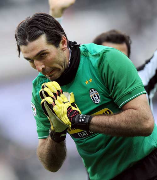 图片报：由于赛程安排，拜仁今年没给球员安排圣诞节庆祝活动（图片报：受赛程影响，拜仁今年未为球员组织圣诞庆祝）