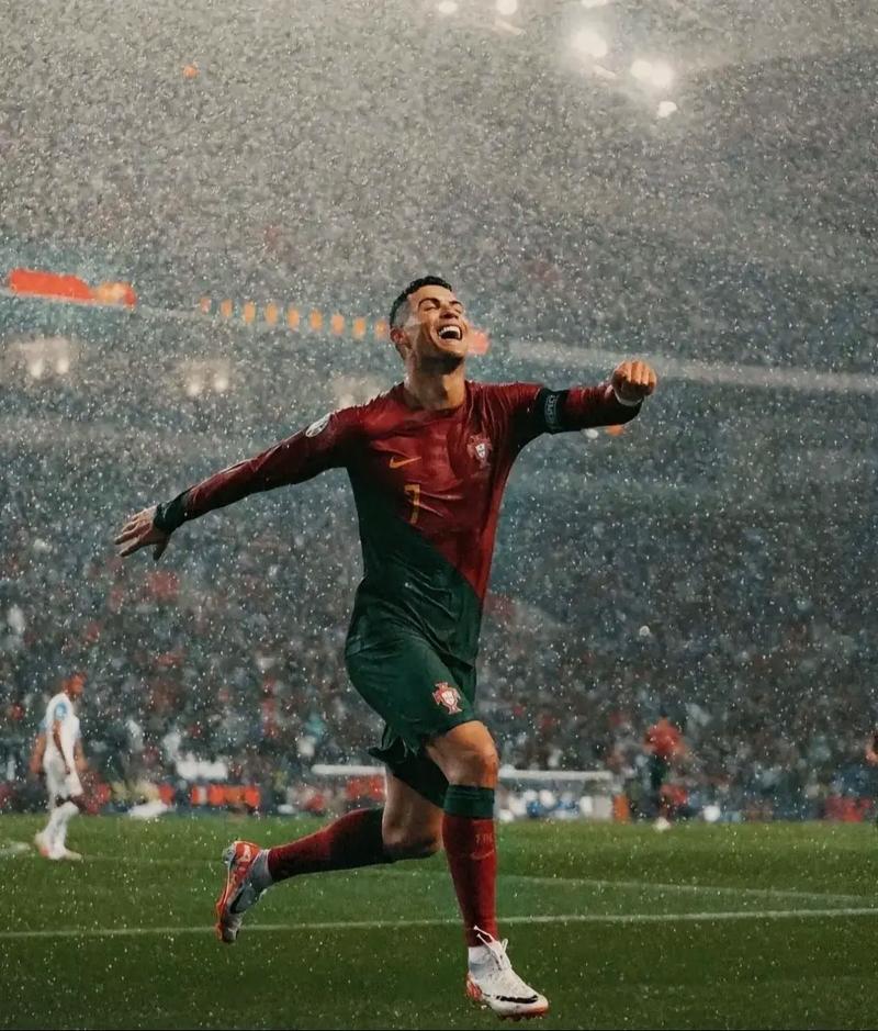 记者：佩林希望加盟热那亚，尤文考虑引进拉齐奥门将曼达斯（记者：佩林倾向转投热那亚，尤文考虑签下拉齐奥门将曼达斯）