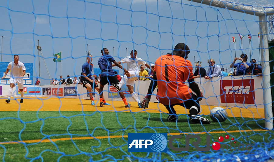 舍甫琴科：AC米兰本赛季有能力问鼎意甲，莱奥还有提升空间