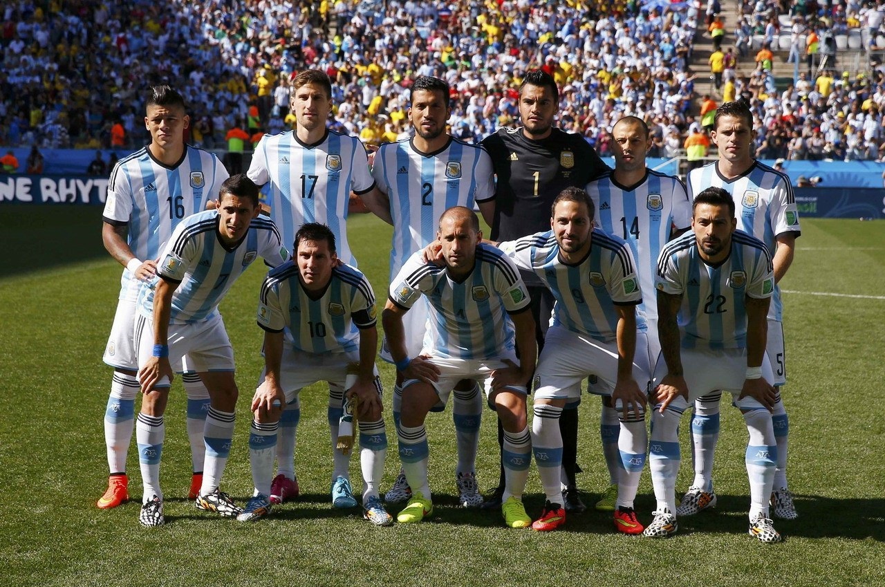 巴萨迎战特内里费，冲击积分榜优势 ｜ 女子足球联赛精彩前瞻（女足联赛前瞻：巴萨对阵特内里费，力争扩大榜首优势）