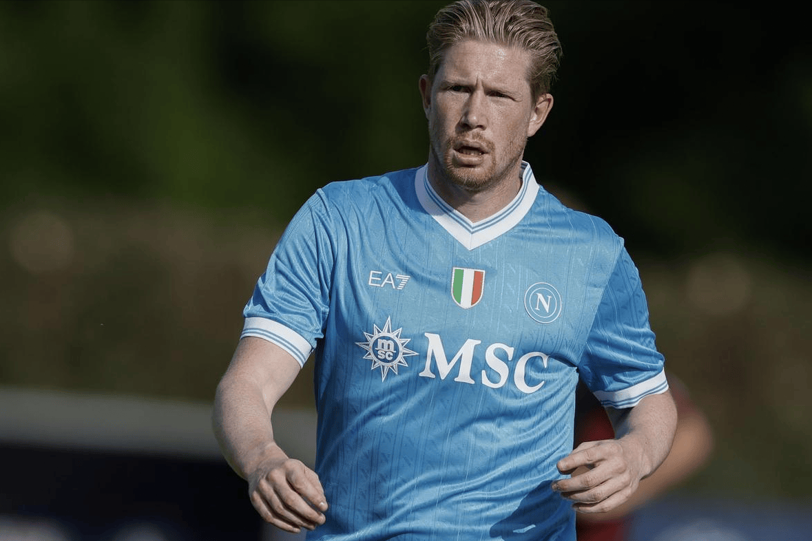 13岁零343天，阿森纳小将成为青年欧冠历史上最年轻出场球员